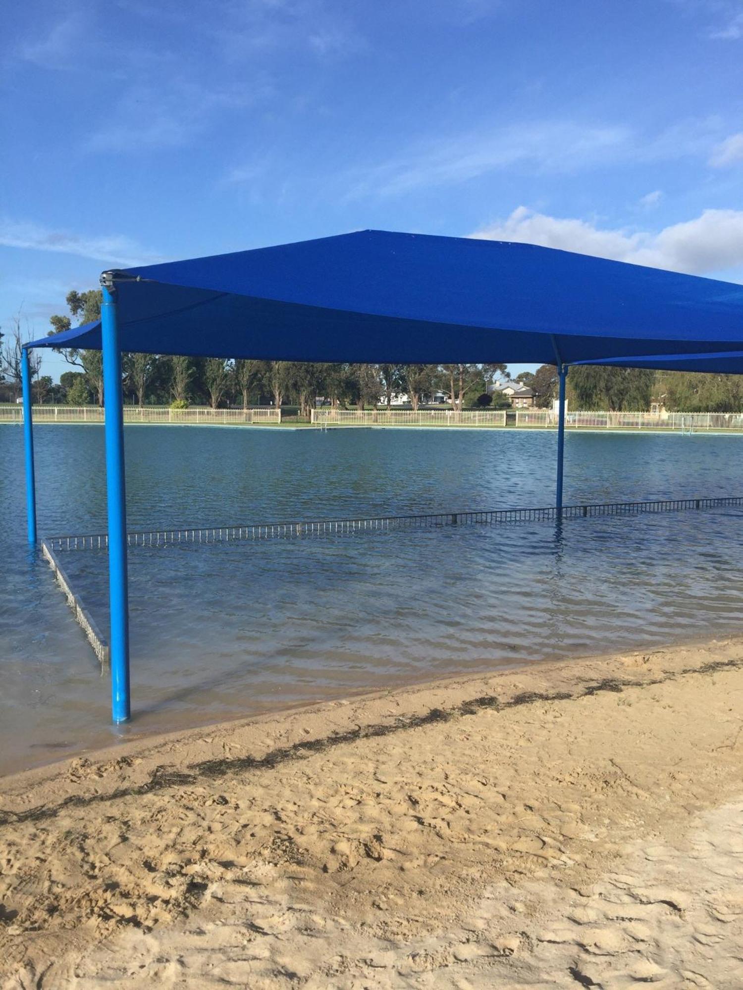 Millicent Lakeside Caravan Park Hotel ภายนอก รูปภาพ