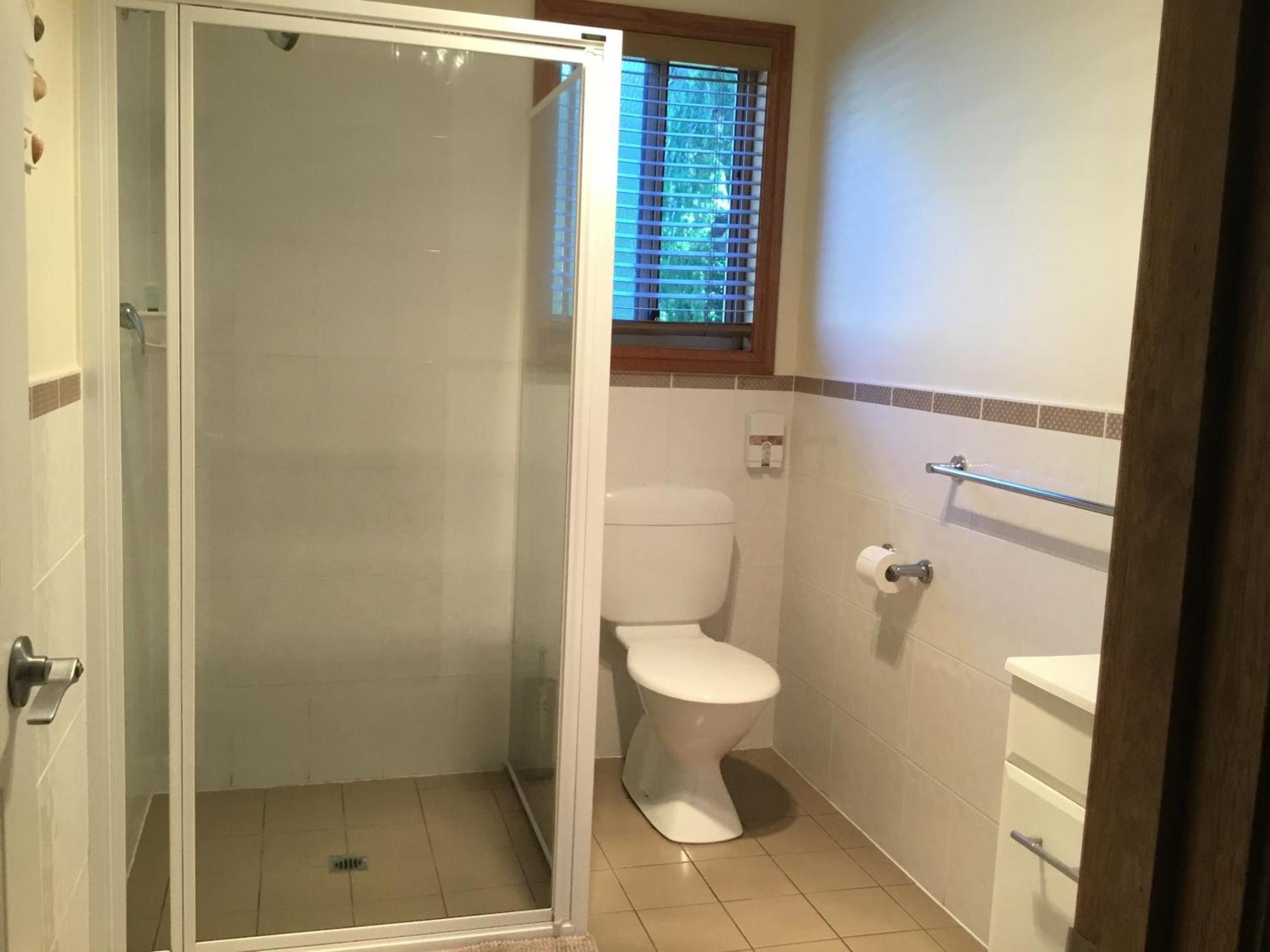 Millicent Lakeside Caravan Park Hotel ภายนอก รูปภาพ