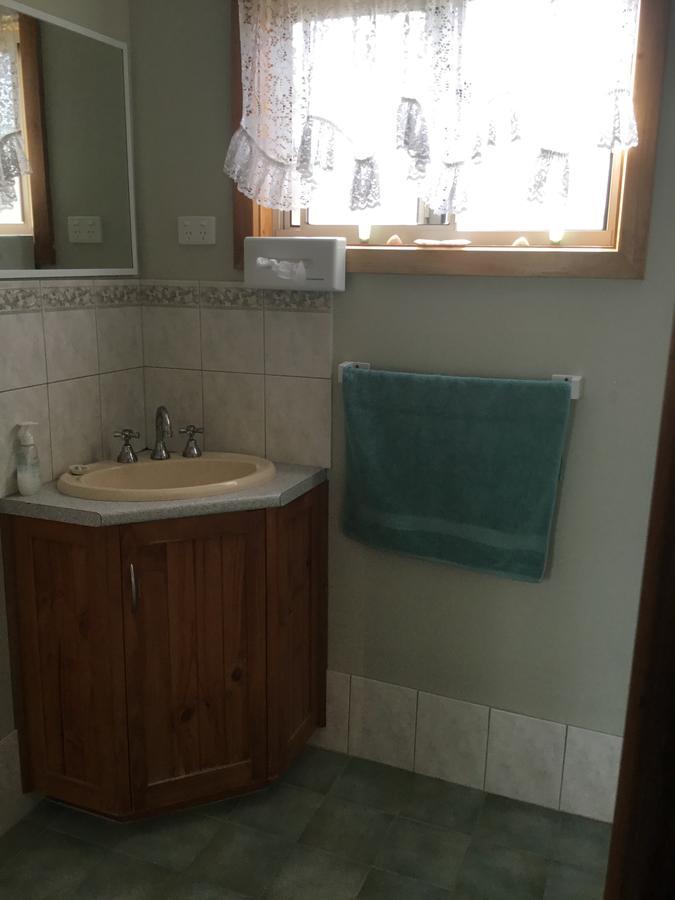 Millicent Lakeside Caravan Park Hotel ภายนอก รูปภาพ